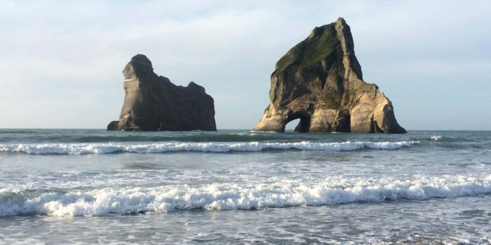 Wharariki Beach Archway Islands New Zealand Wallpaper