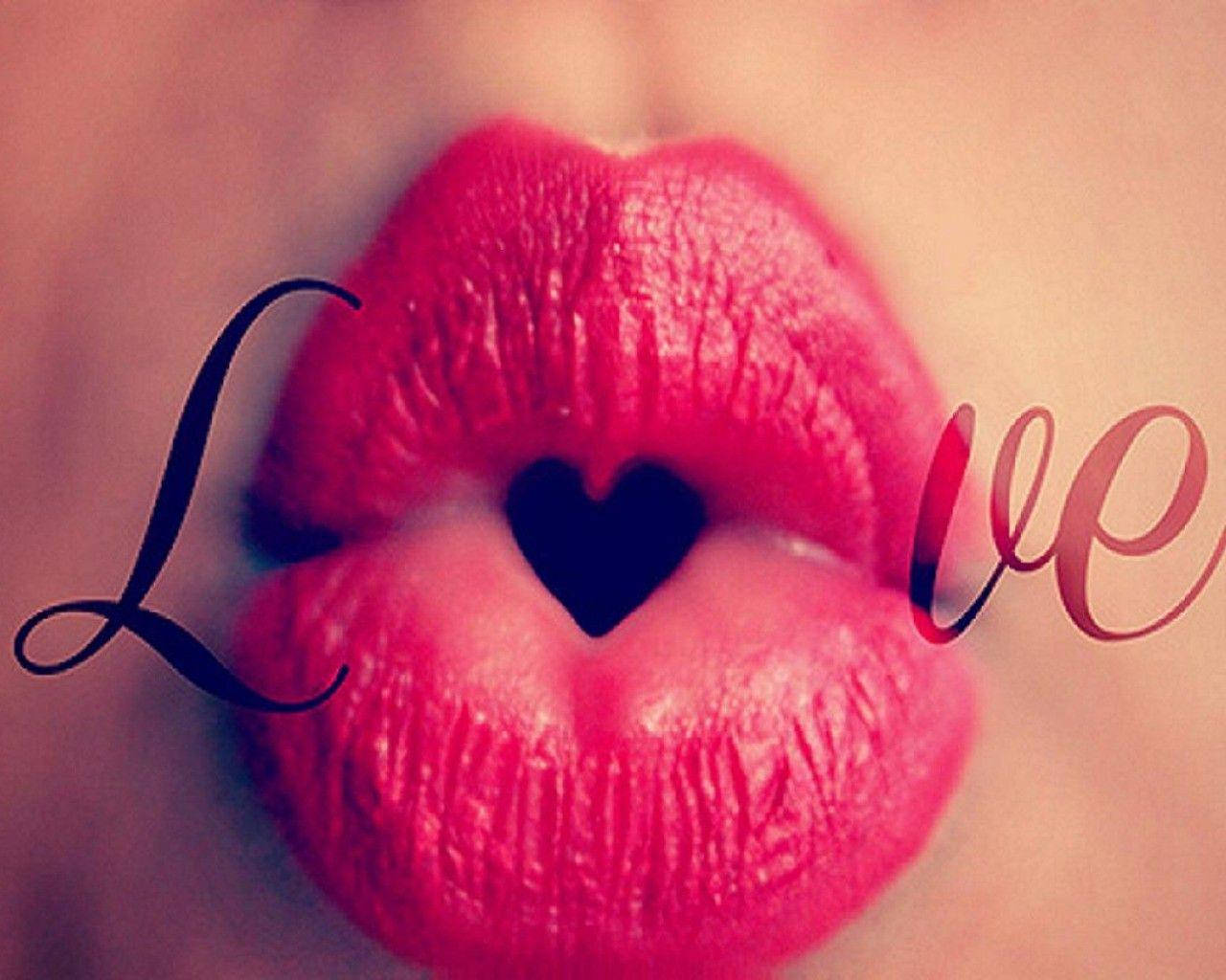 Whatsapp Dp Heart Lips Wallpaper