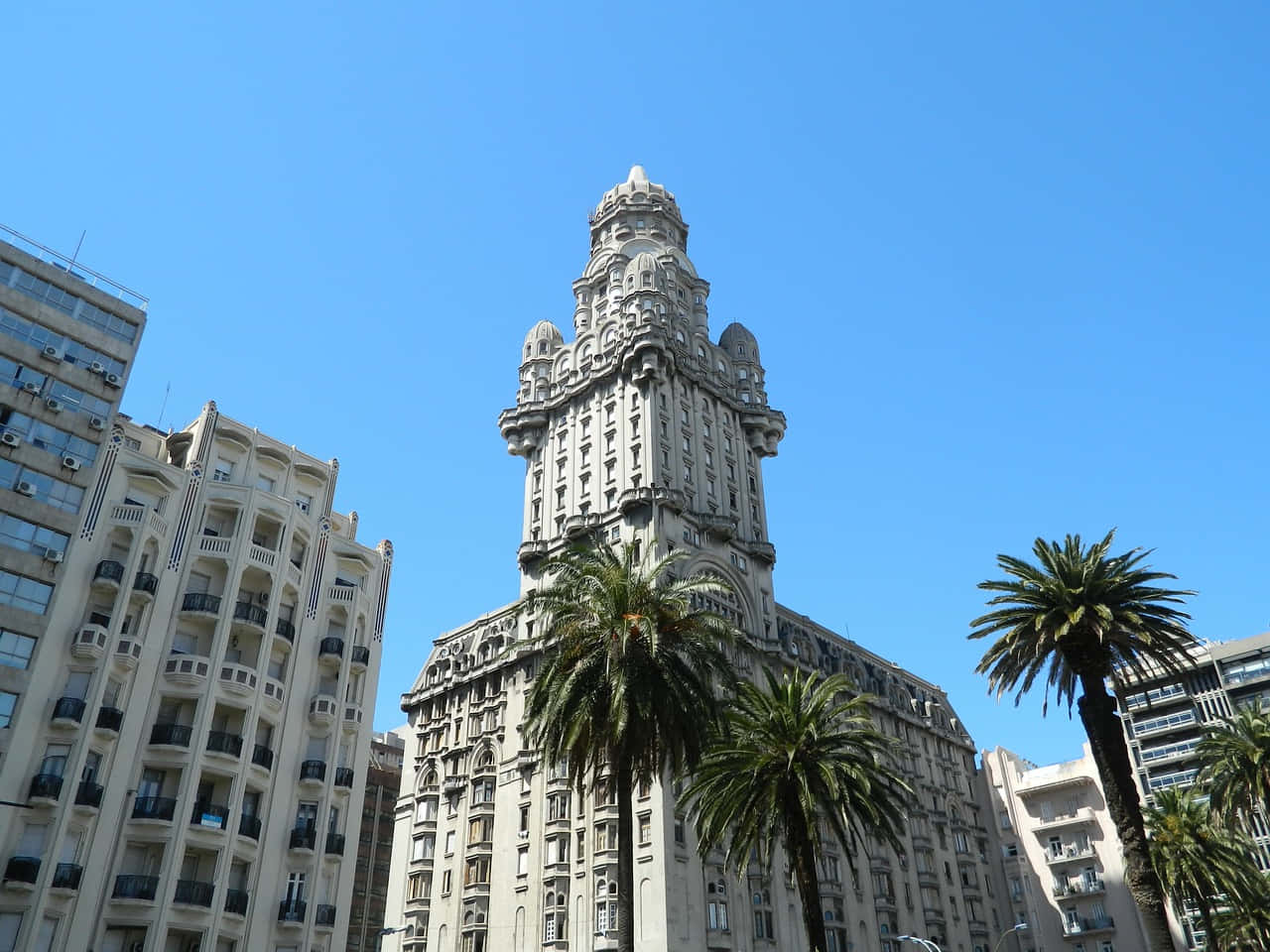 White Buildings Around Palacio Salvo Wallpaper