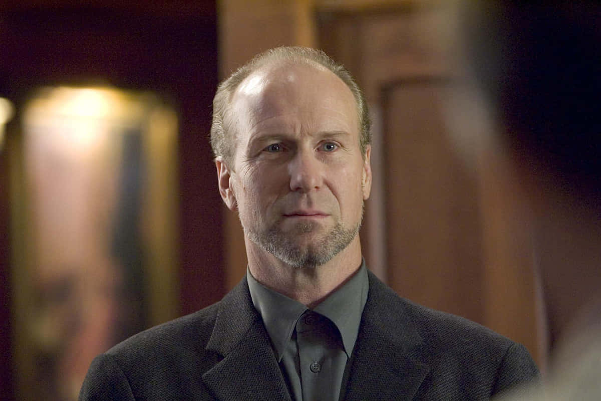 William Hurt - Award-winning Actor Wallpaper