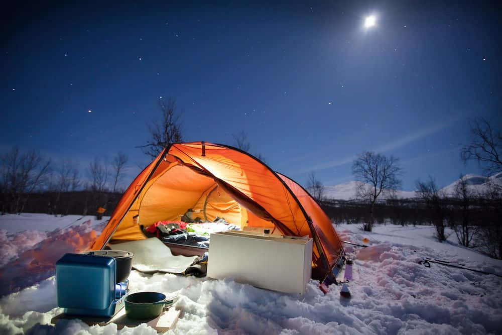 Winter Camping Under The Stars Wallpaper