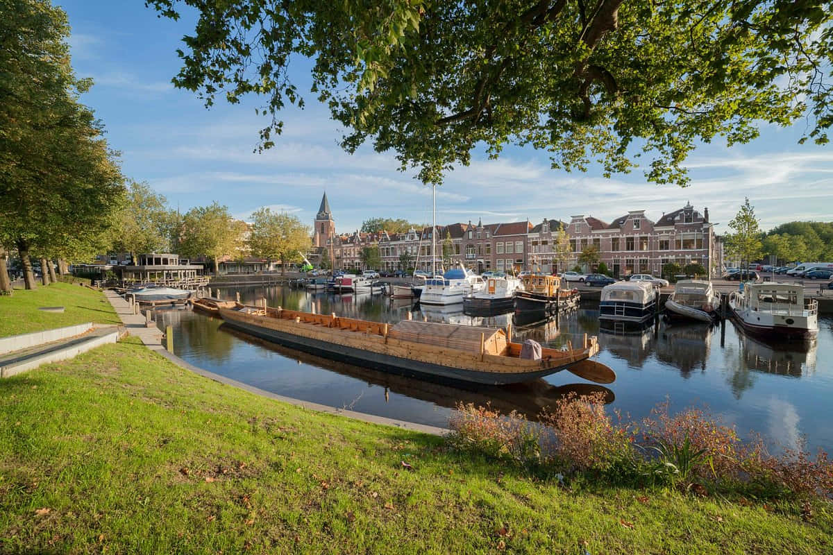 Woerden Harbor Scenic View Wallpaper