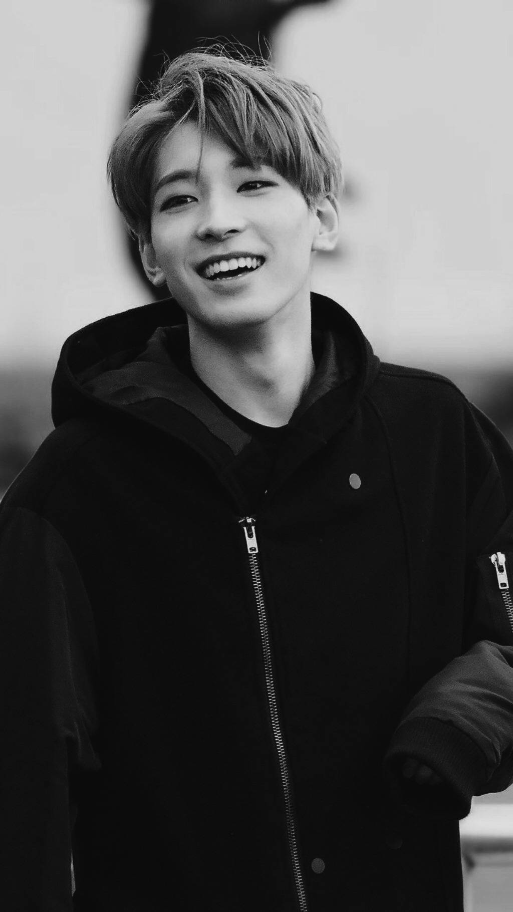 Wonwoo Black And White Wallpaper