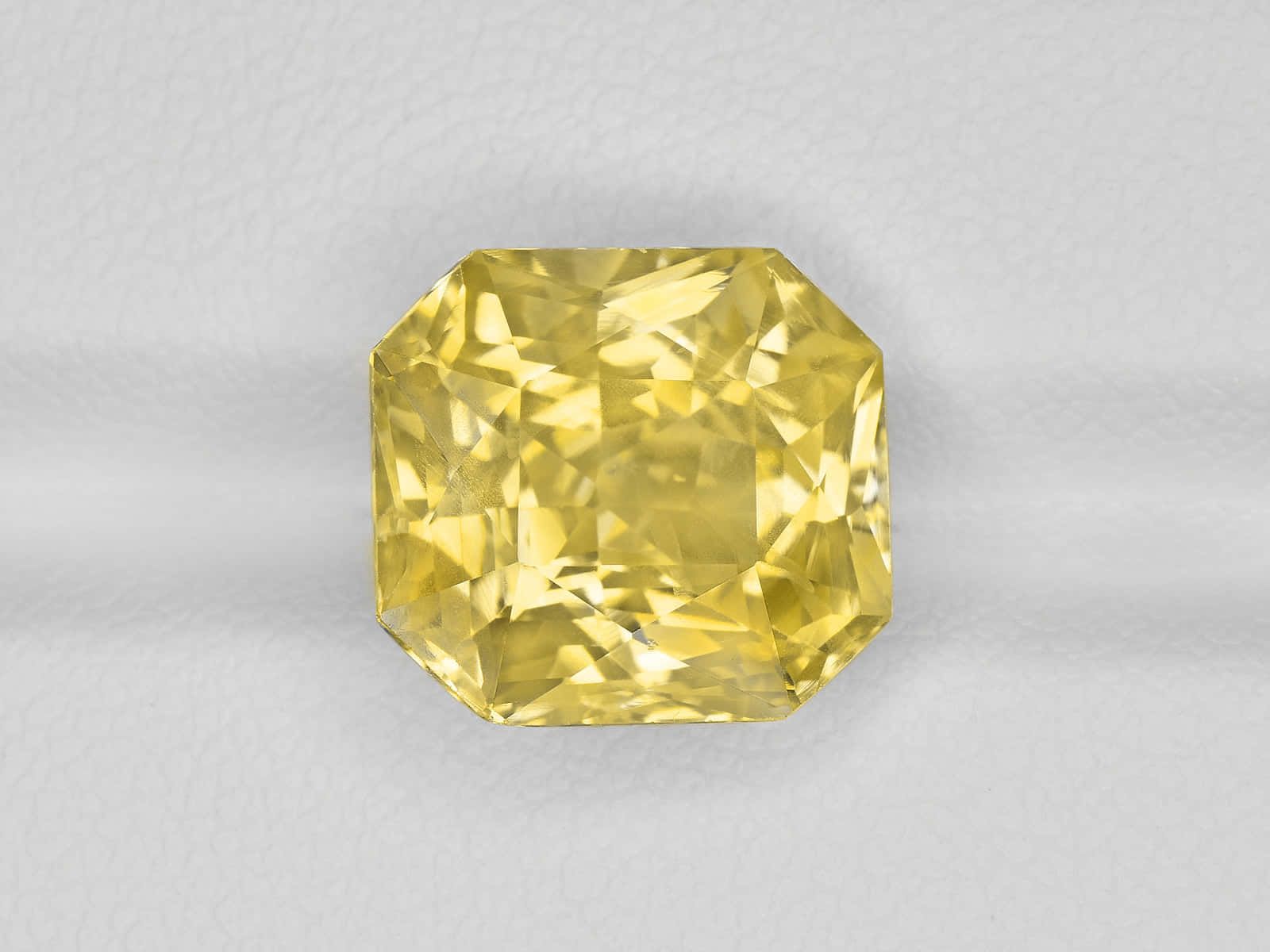 Yellow Sapphire Gemstone Wallpaper