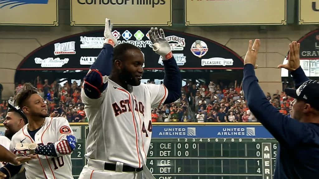 Yordan Alvarez Celebrationwith Teammates Wallpaper