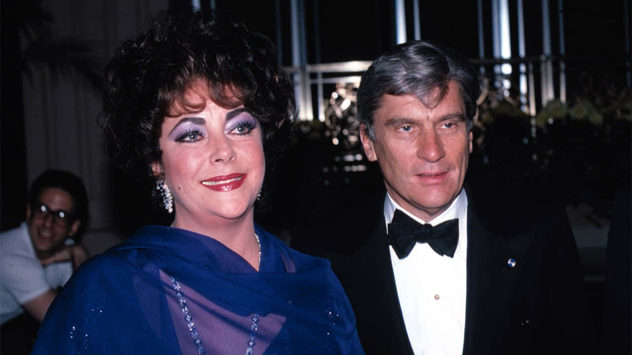 Young John Warner And Elizabeth Taylor Wallpaper