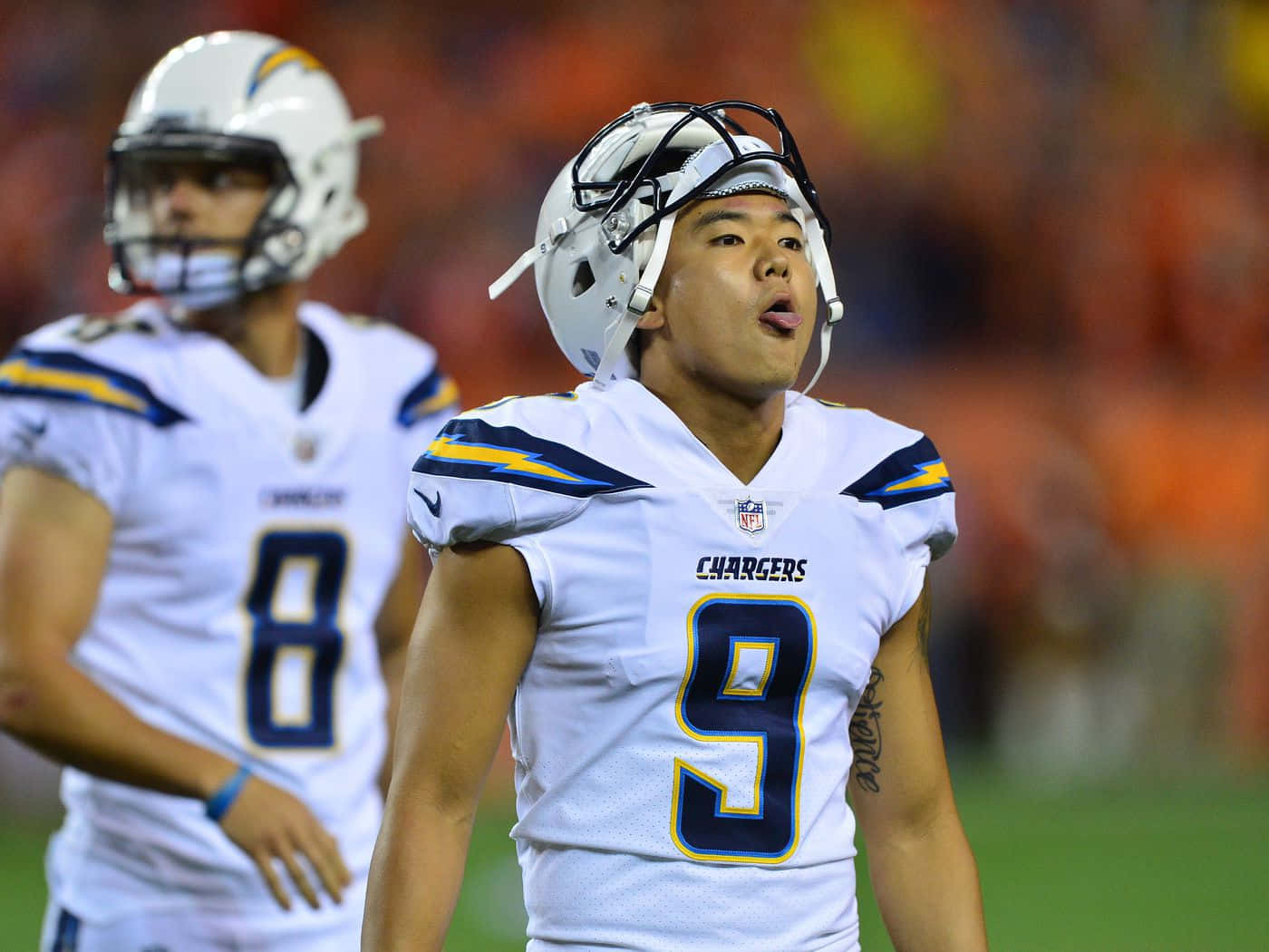 Younghoe Koo Chargers Field Wallpaper