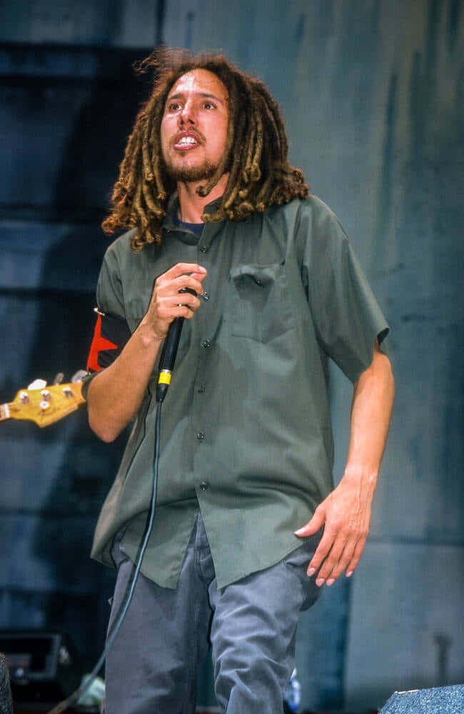 Zack De La Rocha Performing Live Wallpaper