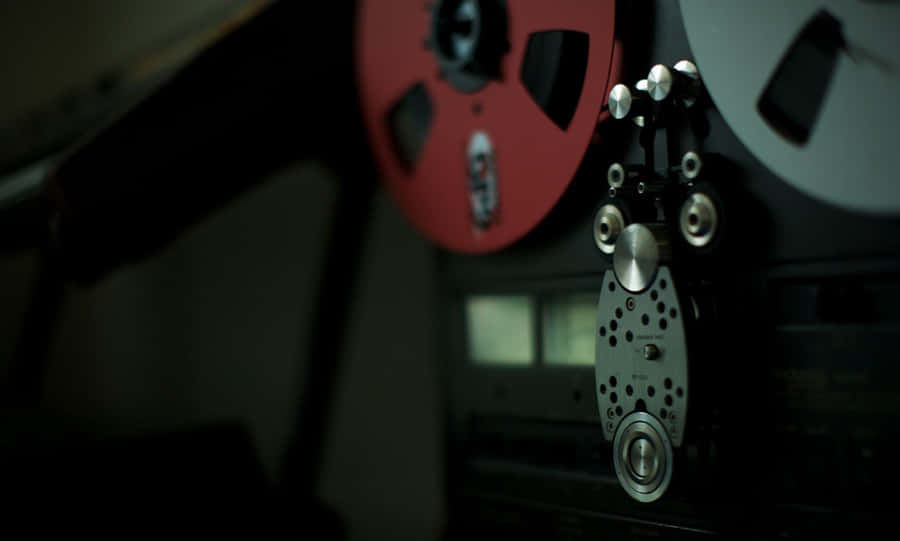 4k Projector Delivers An Immersive Home Theater Experience Wallpaper