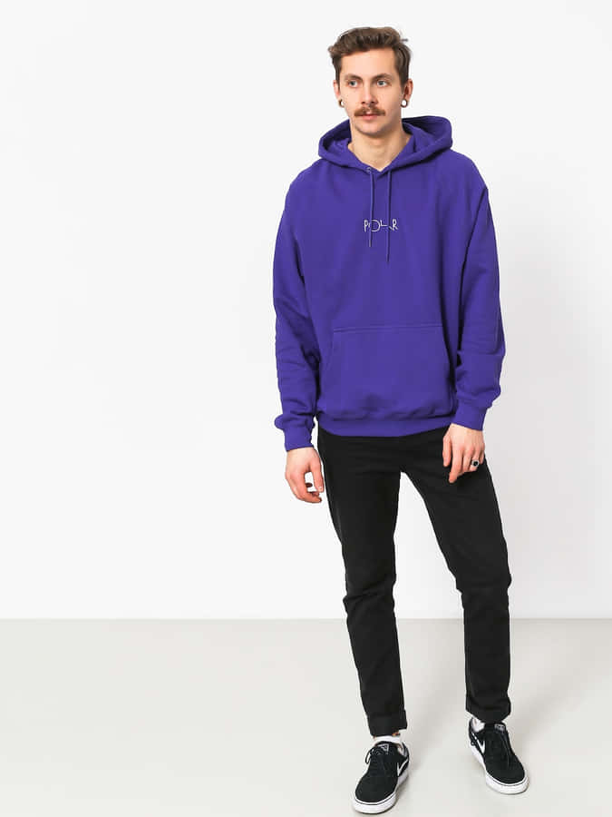 A Cozy Purple Sweatshirt For Winter Weather Wallpaper