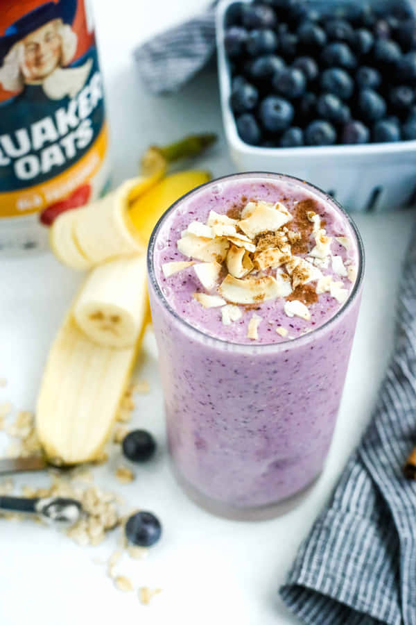 A Delicious Refreshing Blueberry Smoothie Wallpaper
