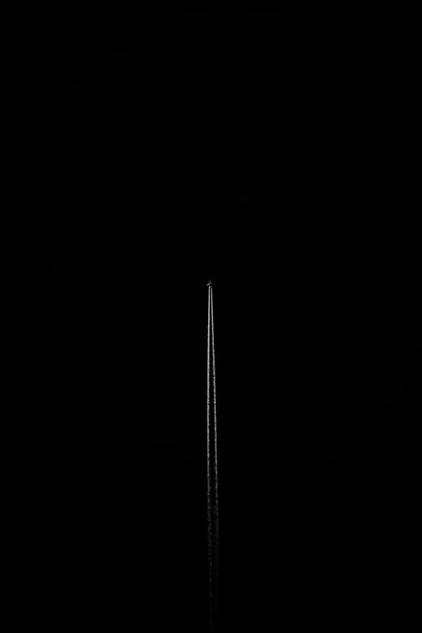 A Minimalist Black And White Abstract Painting Wallpaper