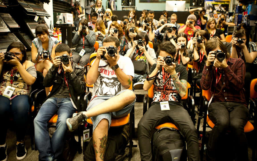 A Reporter At Work Wallpaper