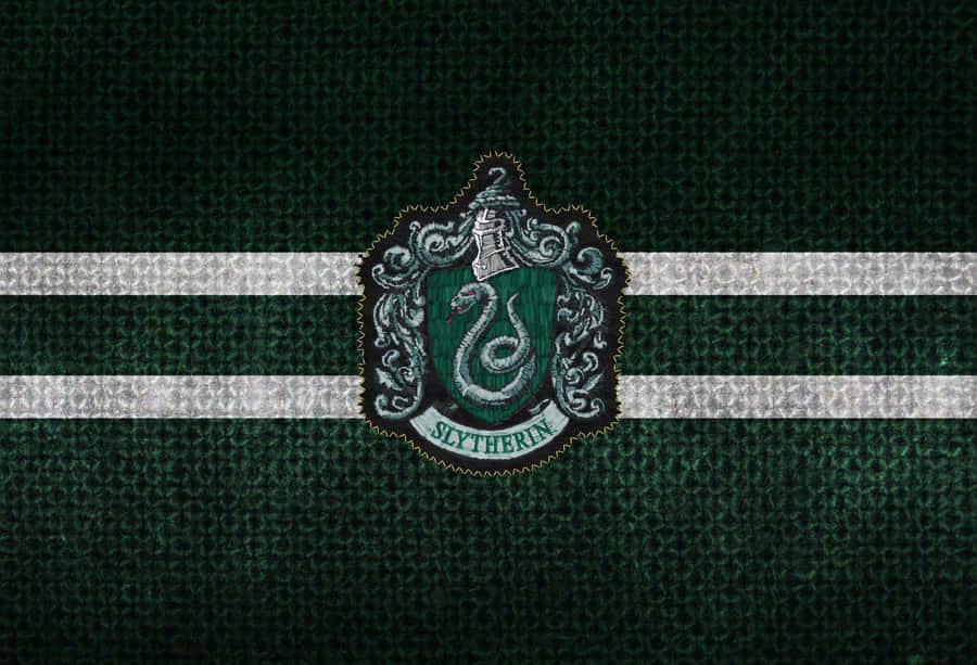 A Slytherin Student Smiles On The Way To Hogwarts Wallpaper