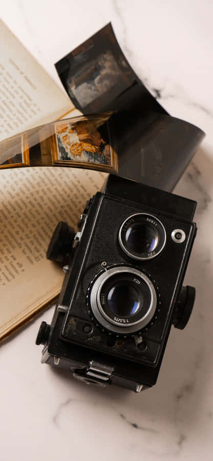 A Tranquil Lake At Sunrise Wallpaper