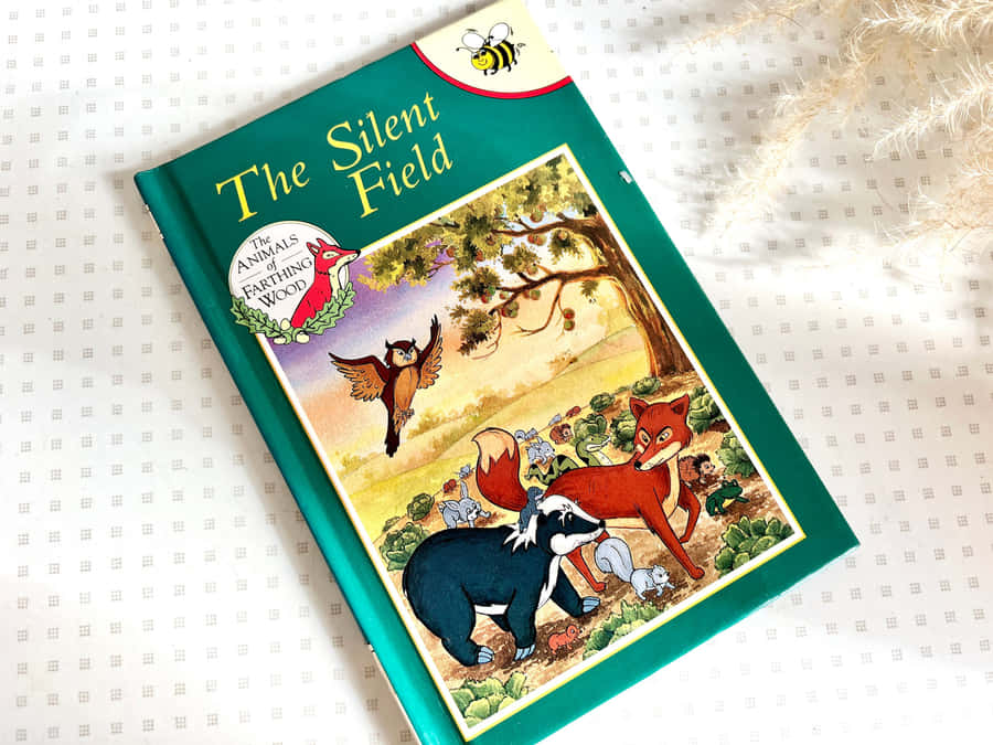 A Volume Of The Animals Of Farthing Wood Wallpaper