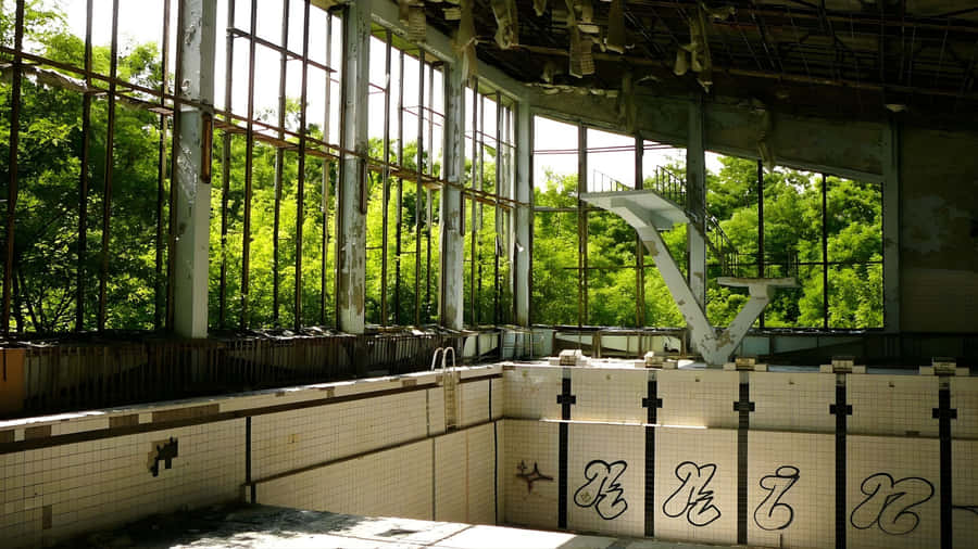 Abandoned Indoor Pool Wallpaper