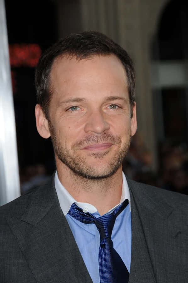 Actor Peter Sarsgaard In His Most Memorable Roles Wallpaper