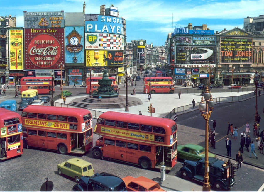 Aerial View Piccadilly Circus In 80s Wallpaper