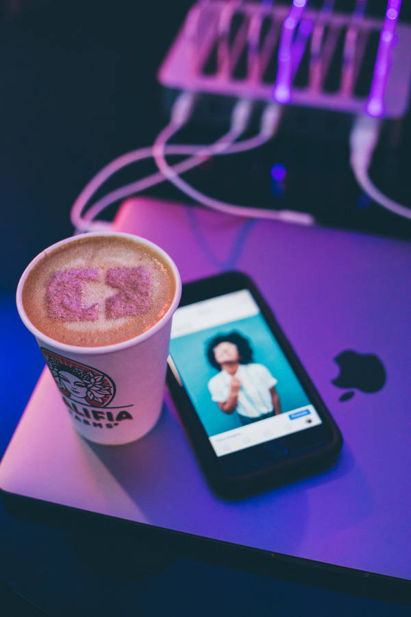 Aesthetic Light Purple Iphone Wallpaper