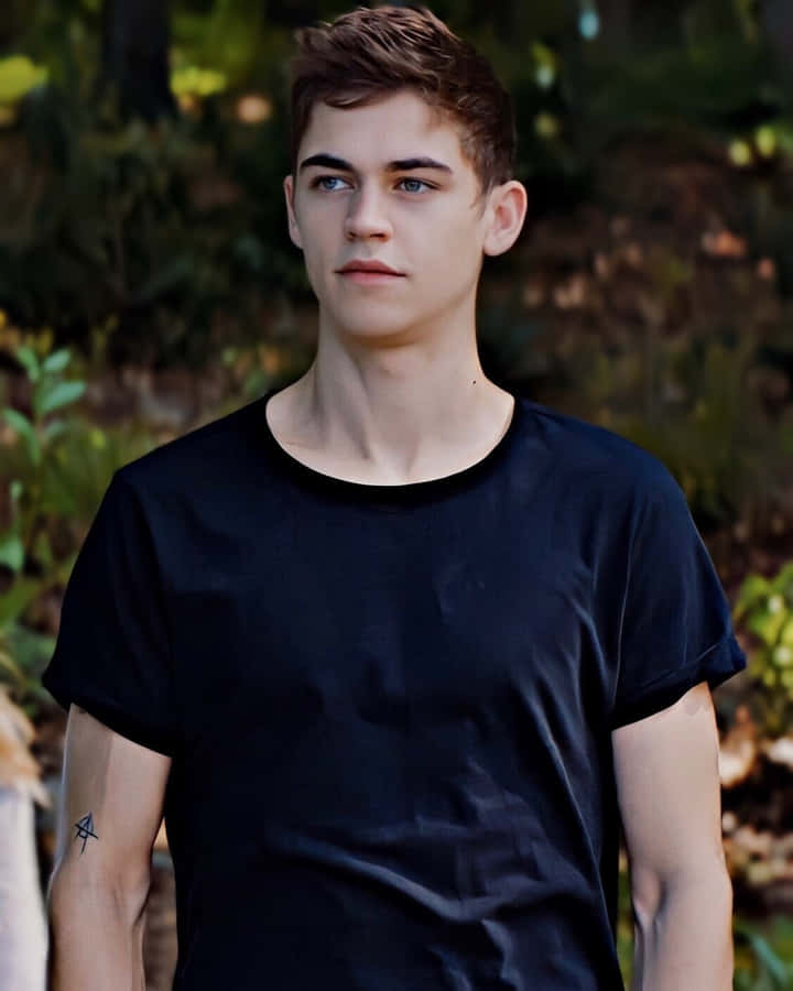 After Series Leading Man Hardin Scott Wallpaper