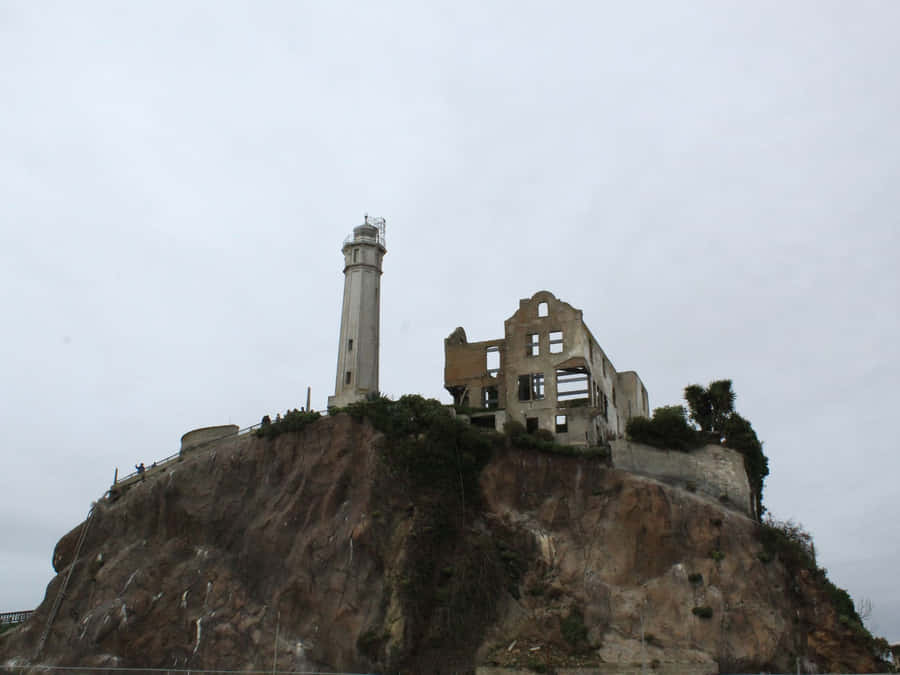 Alcatraz Island Lighthouseand Ruins Wallpaper