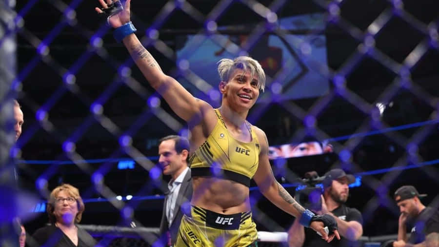 Amanda Lemos In Her Prime, Practicing During A Training Session. Wallpaper