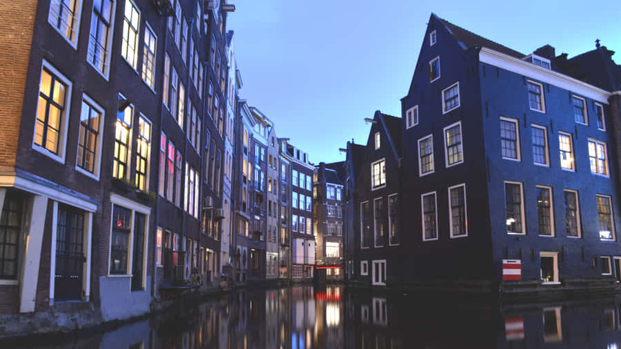 Amsterdam Canal Housesat Twilight Wallpaper