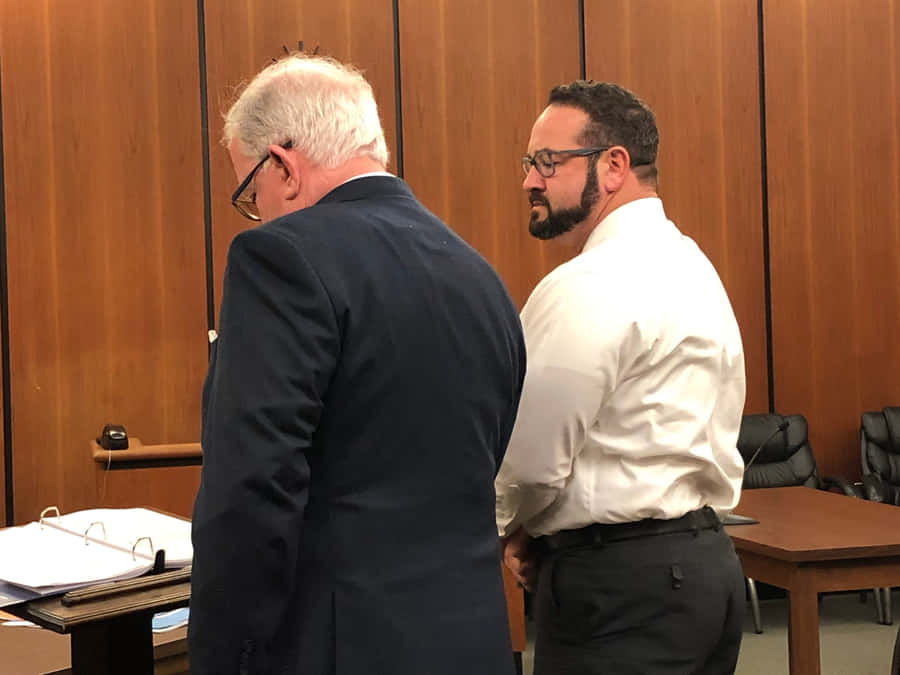 An Experienced Attorney Ready To Help You Fight For Your Rights Wallpaper