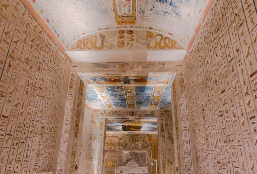 Ancient Egyptian Tomb Hieroglyphs Wallpaper