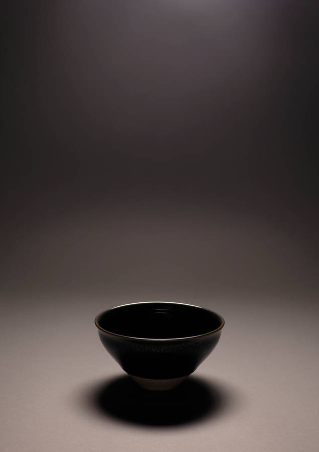 Artistic Black Bowl Silhouette Wallpaper