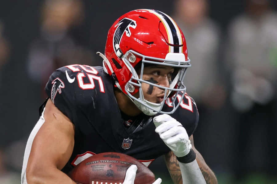Atlanta Falcons Running Back Action Wallpaper