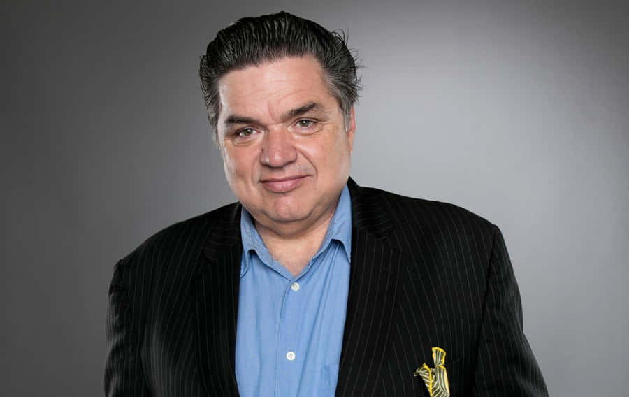 Award-winning Actor, Oliver Platt Wallpaper