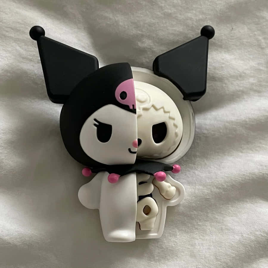 Bandai's Amazing Collectibles In Action! Wallpaper