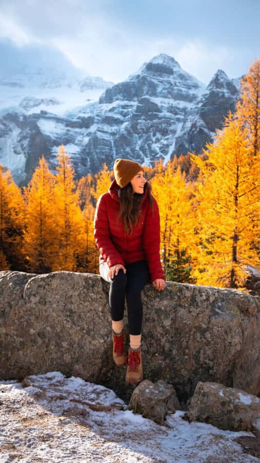 Beautiful Fall Hike On A Forest Trail Wallpaper