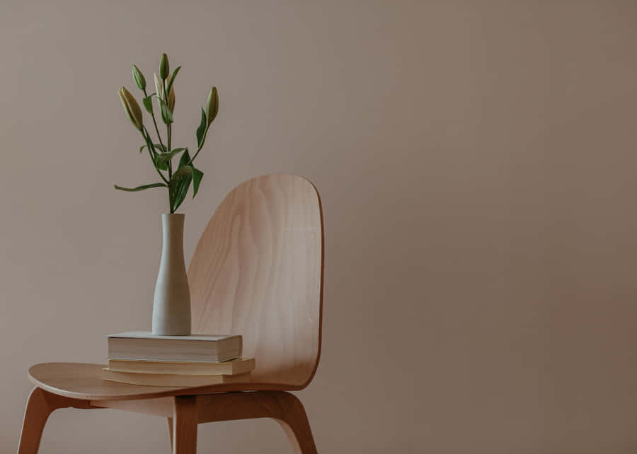 Beautiful Sunrise Over The Highest Mountain Peak Wallpaper