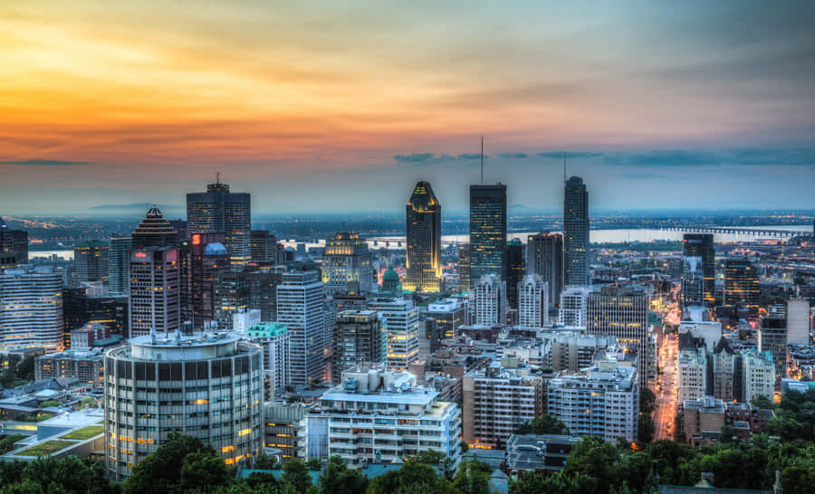 Beautiful Sunset Over Laval City Wallpaper