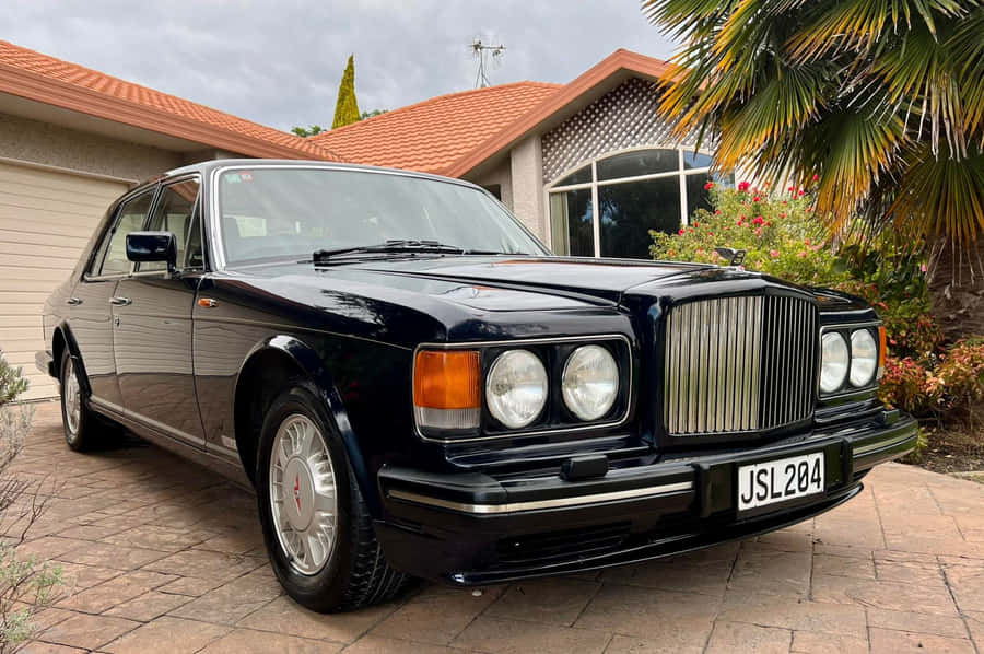 Bentley Turbo R Classic Luxury Car Wallpaper