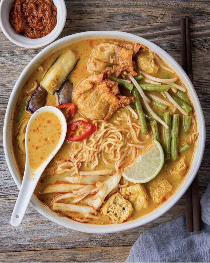 Big Bowl Of Curry Laksa Wallpaper