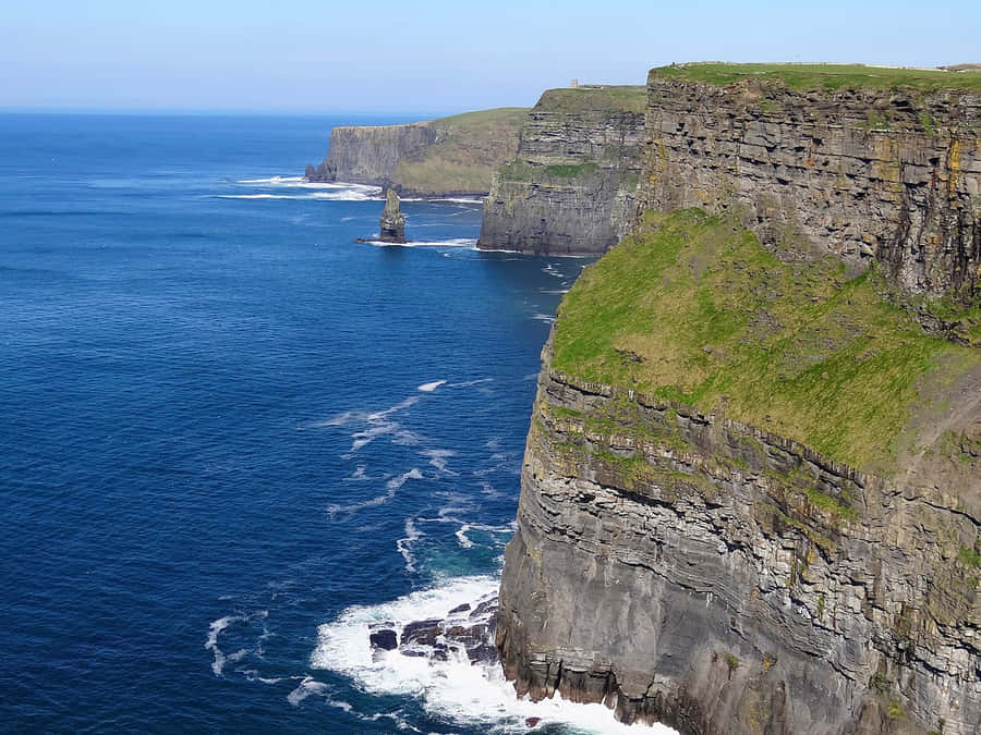Big Rock Ocean Boulders Cliff Of Moher Wallpaper