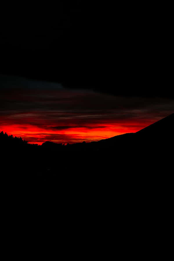 Black And Red Aesthetic Mountain Sunset Photograph Wallpaper