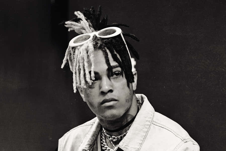 Black And White Xxxtentacion Laptop Wallpaper