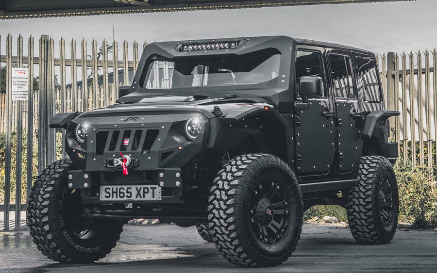 Black Jeep Wrangler With Armor Kit Wallpaper