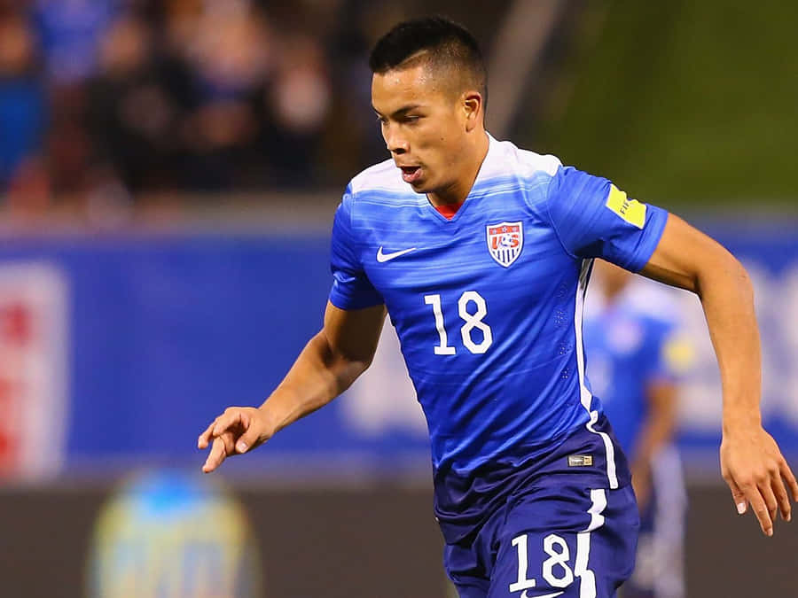 Bobby Wood During Fifa 2018 World Cup Qualifier Round Wallpaper
