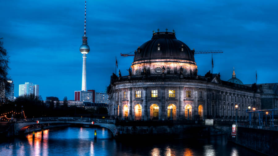 Bode Museum At Night Wallpaper