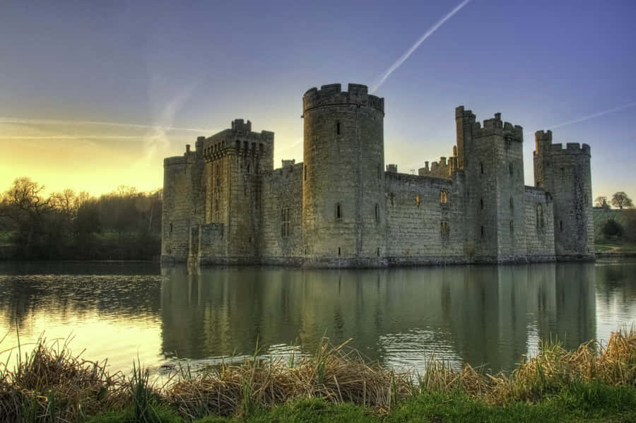 Bodiam Castle Sunset Reflection Wallpaper