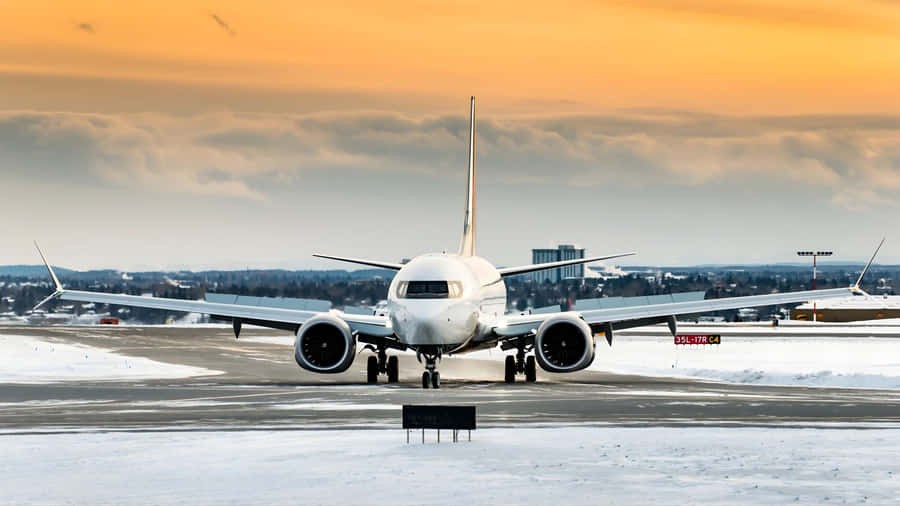 Boeing 737 Aircraft On Runway Wallpaper