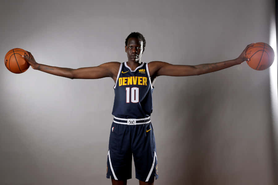 Bol Bol Denver Nuggets Wingspan Wallpaper