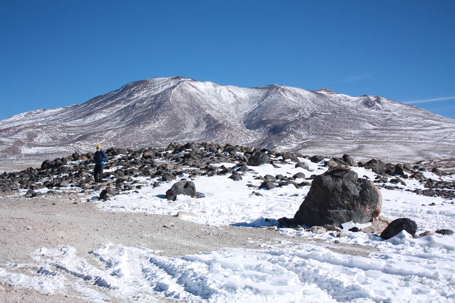 Bolivia Uyuni Snow Montain Wallpaper