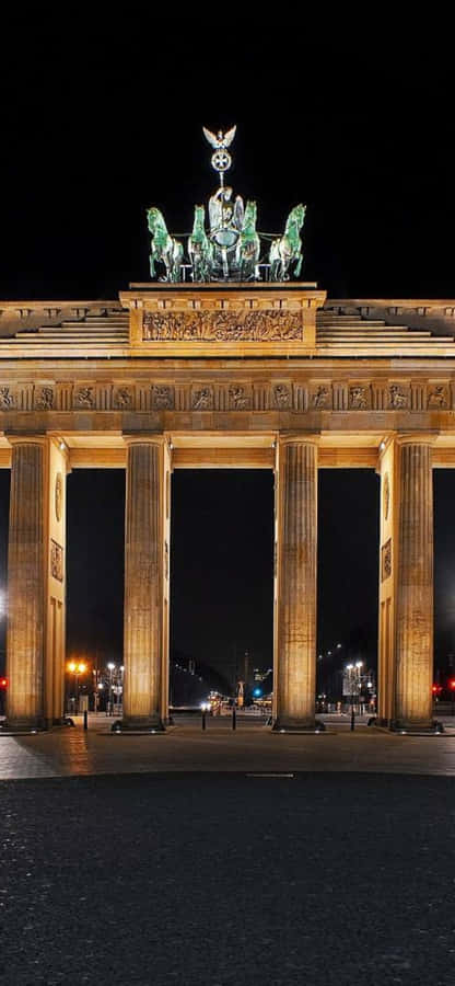 Brandenburg Gate Evening View Wallpaper